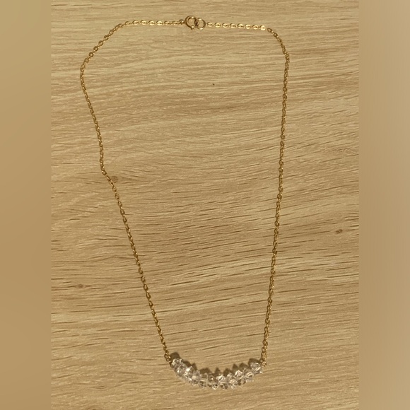 Jewelry - PRELOVED DAINTY NECKLACE